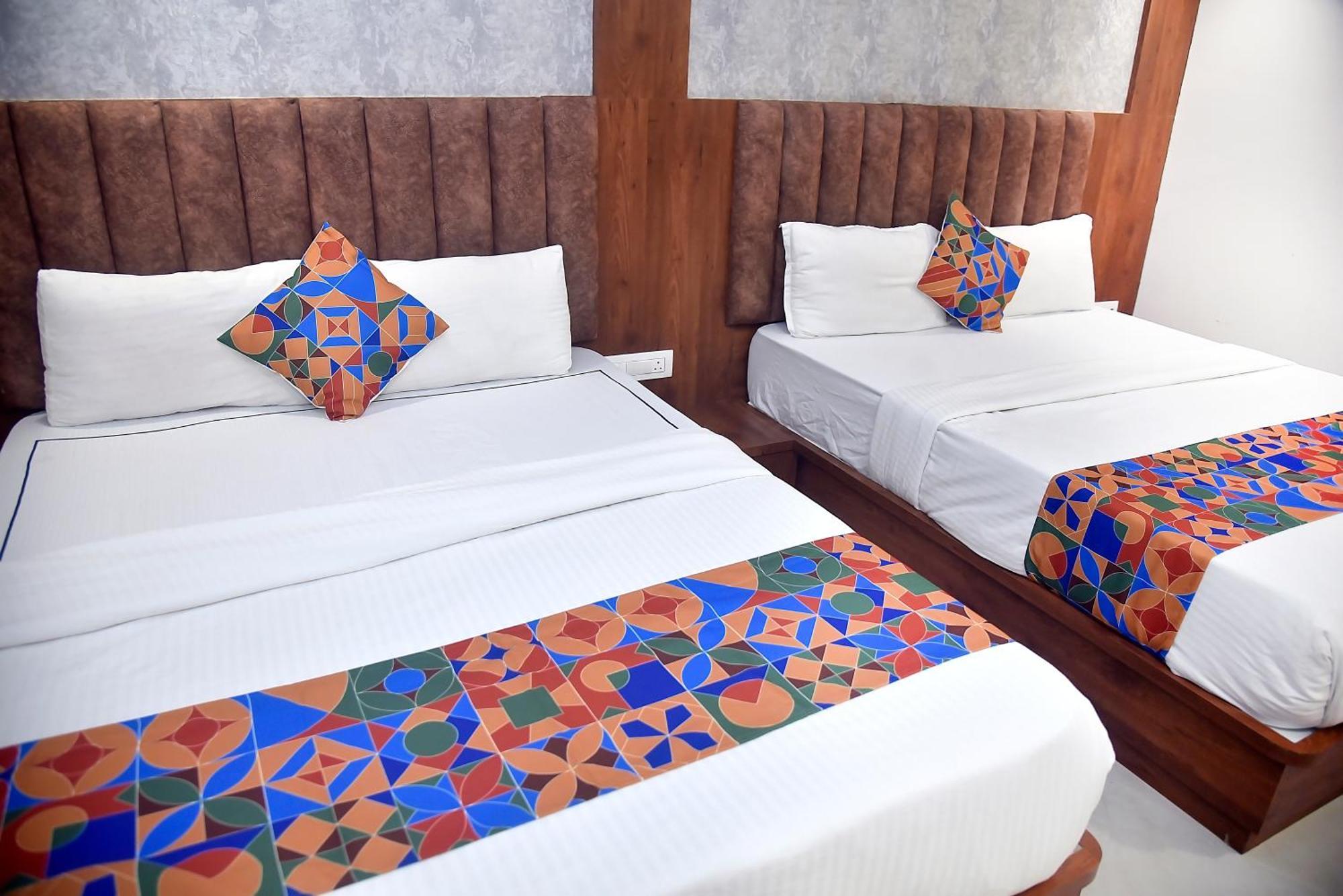 Hotel Pride Inn Near Mumbai Airport T2, Mumbai